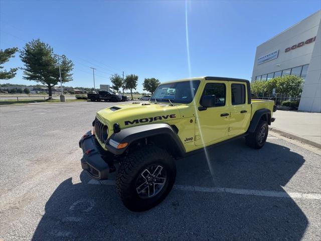 new 2024 Jeep Gladiator car, priced at $54,565