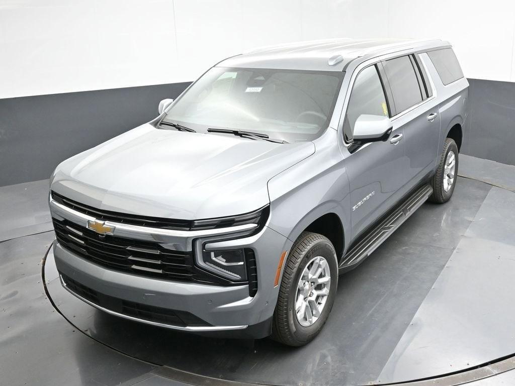 new 2025 Chevrolet Suburban car, priced at $64,470
