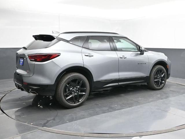 new 2025 Chevrolet Blazer car