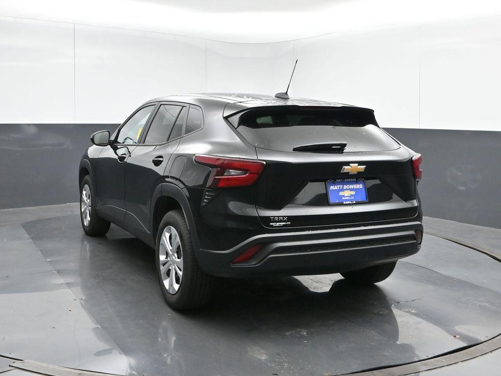 used 2025 Chevrolet Trax car, priced at $20,991
