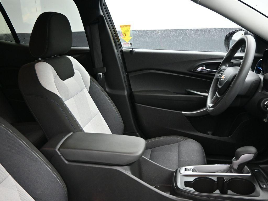 used 2025 Chevrolet Trax car, priced at $20,991