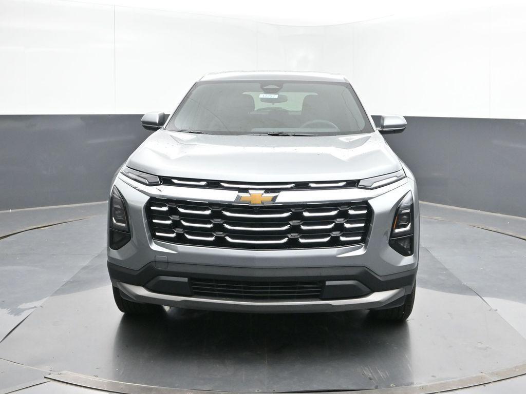 new 2026 Chevrolet Equinox car, priced at $28,590