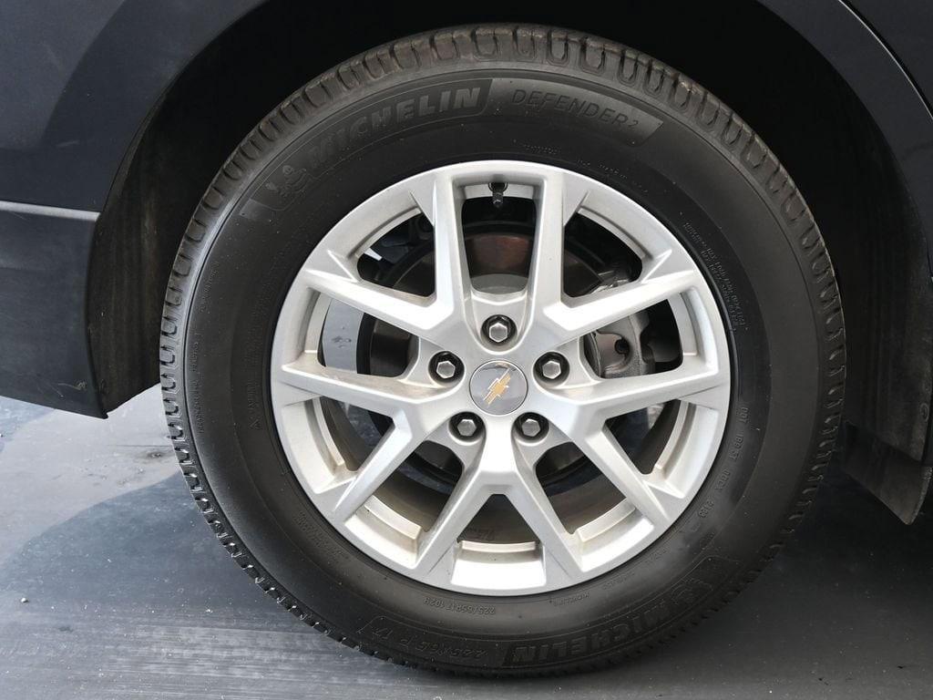 used 2023 Chevrolet Equinox car, priced at $18,991
