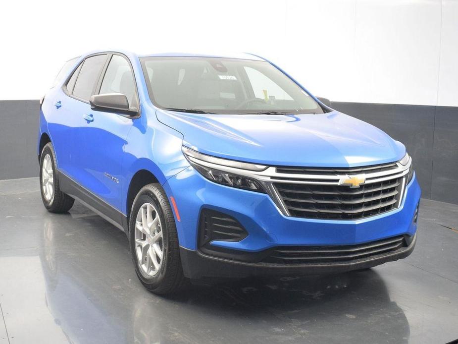 new 2024 Chevrolet Equinox car, priced at $29,825