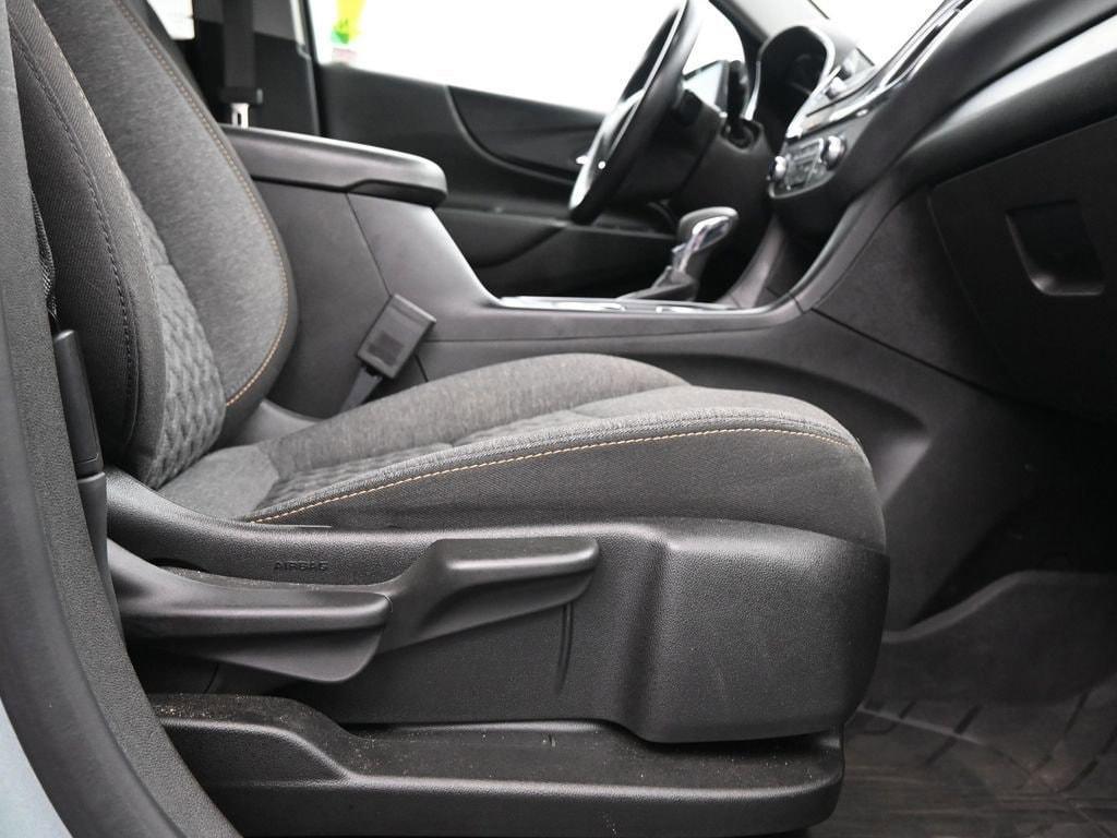 used 2022 Chevrolet Equinox car, priced at $18,987