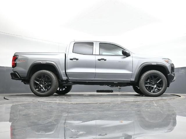 new 2024 Chevrolet Colorado car, priced at $43,690