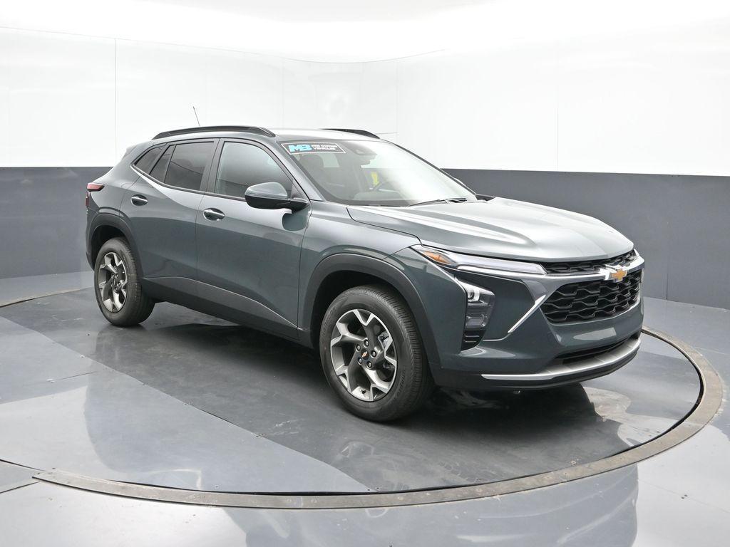 used 2025 Chevrolet Trax car, priced at $25,991