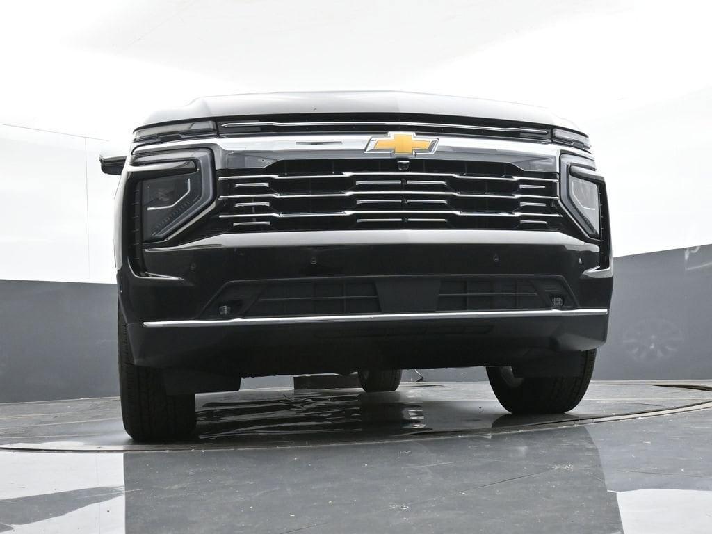 new 2025 Chevrolet Suburban car, priced at $71,190