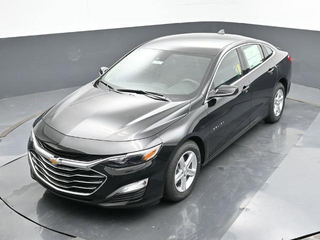 new 2025 Chevrolet Malibu car