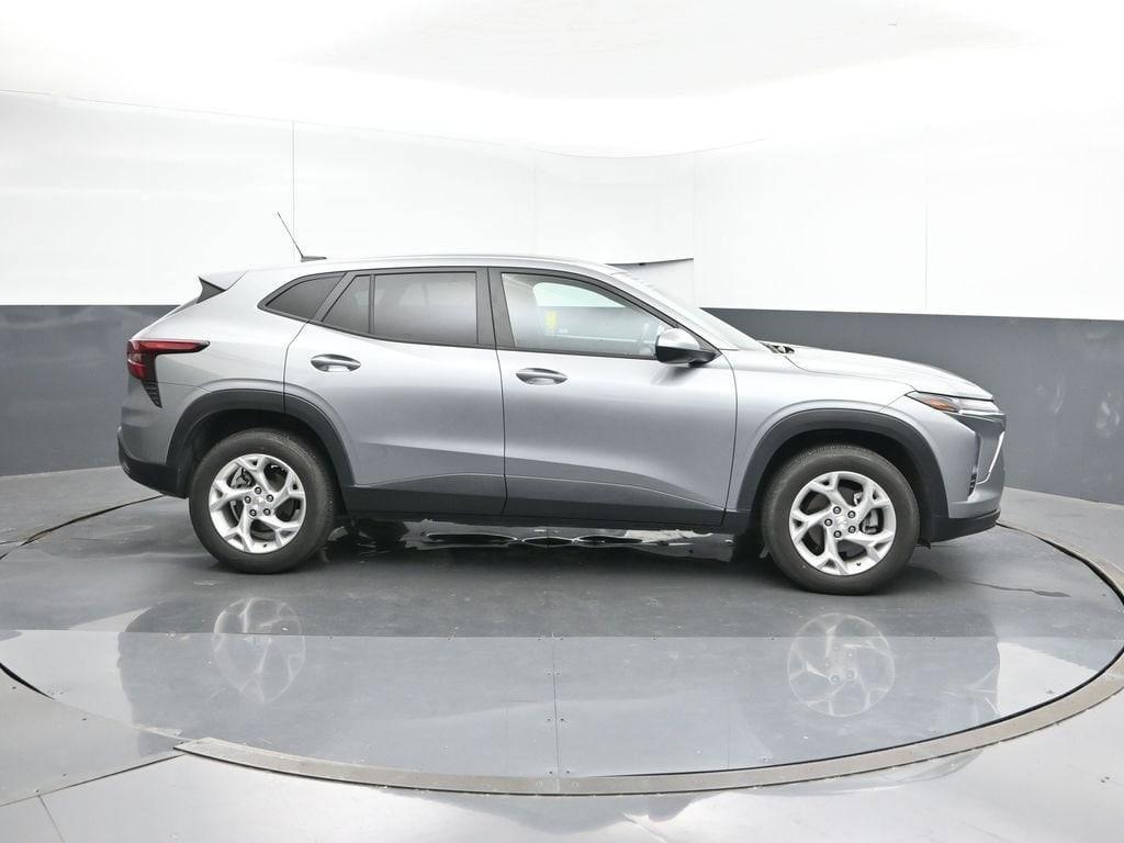 used 2024 Chevrolet Trax car, priced at $21,800