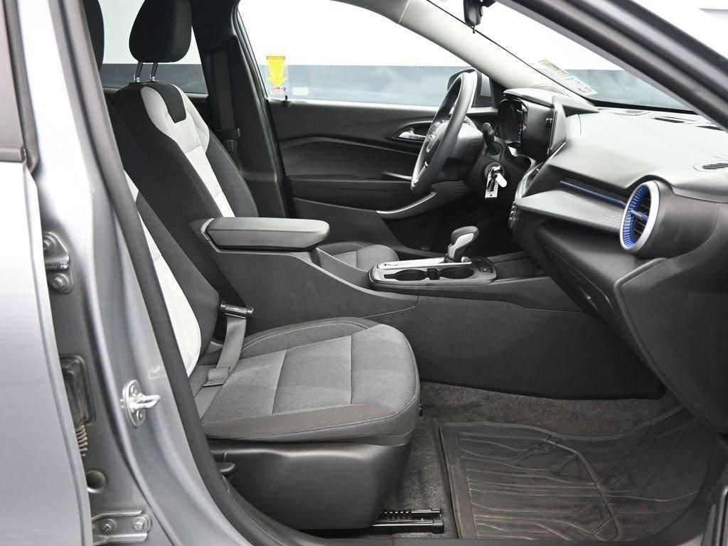 used 2024 Chevrolet Trax car, priced at $21,800