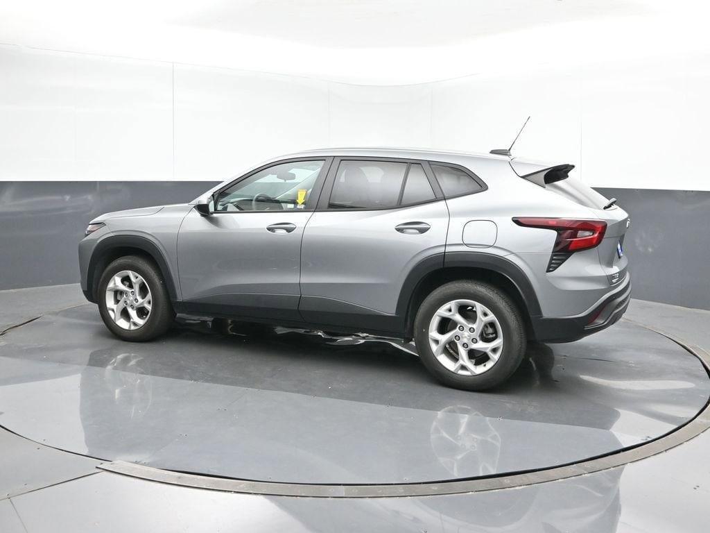used 2024 Chevrolet Trax car, priced at $21,800