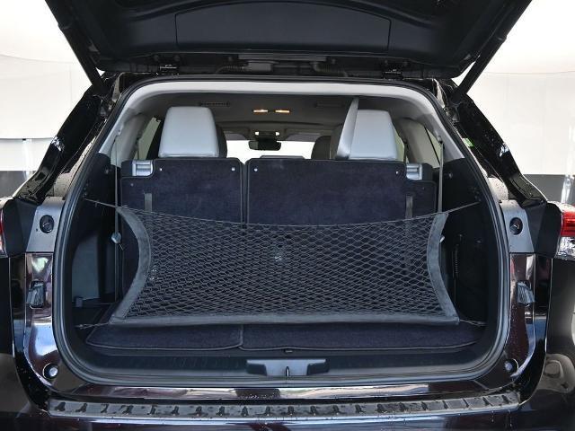 used 2022 Toyota Highlander car, priced at $34,991