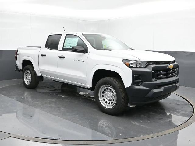 new 2024 Chevrolet Colorado car, priced at $38,070