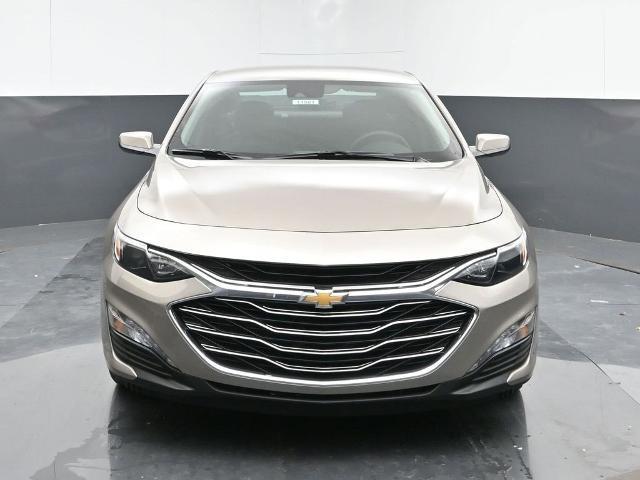 new 2025 Chevrolet Malibu car