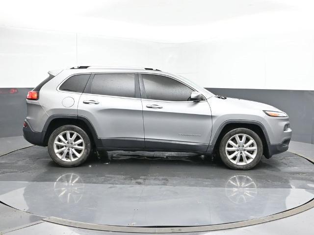 used 2017 Jeep Cherokee car, priced at $9,991