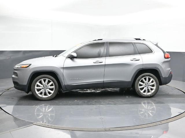 used 2017 Jeep Cherokee car, priced at $9,991