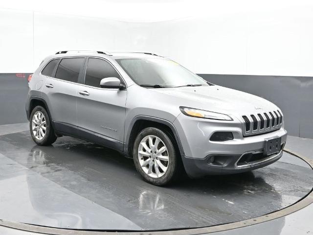 used 2017 Jeep Cherokee car, priced at $9,991