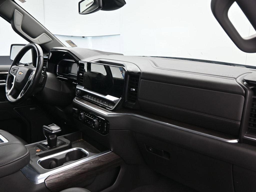 used 2022 Chevrolet Silverado 1500 car, priced at $38,470