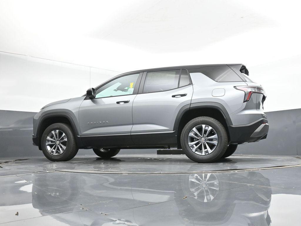 new 2026 Chevrolet Equinox car, priced at $30,325