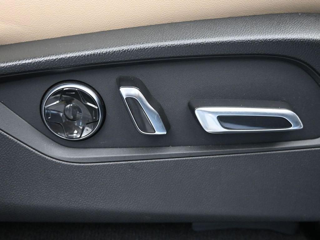 used 2023 Acura MDX car, priced at $42,636