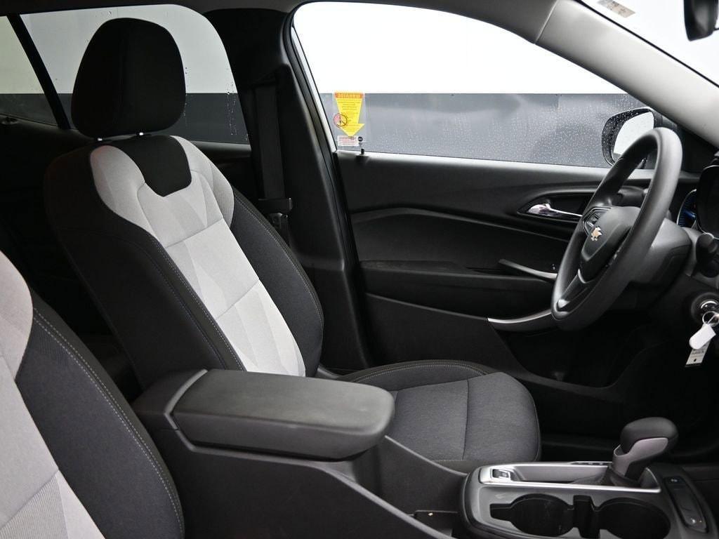 used 2025 Chevrolet Trax car, priced at $19,990