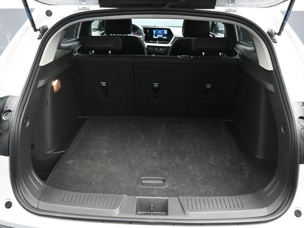 used 2025 Chevrolet Trax car, priced at $19,990