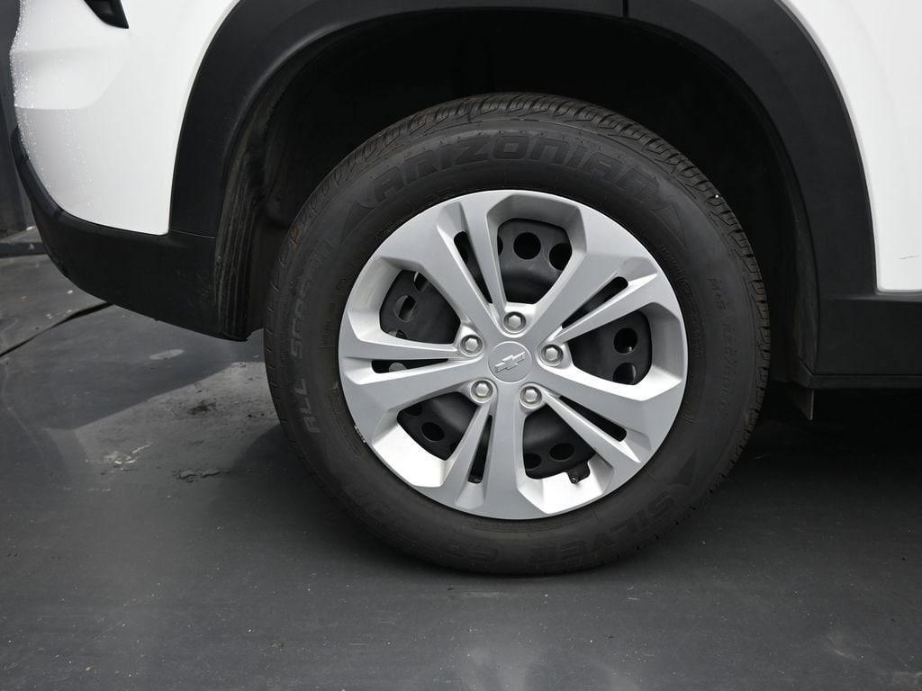 used 2025 Chevrolet Trax car, priced at $19,990