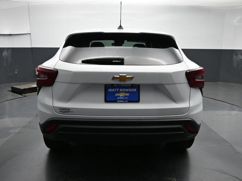used 2025 Chevrolet Trax car, priced at $19,990