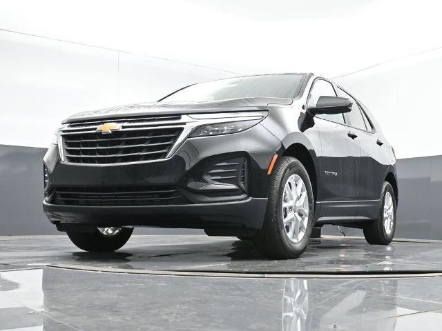 new 2024 Chevrolet Equinox car, priced at $27,975