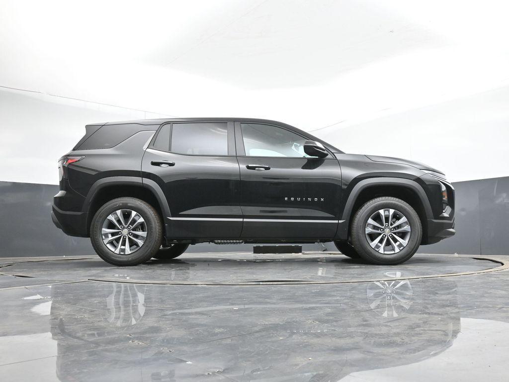new 2026 Chevrolet Equinox car, priced at $28,590
