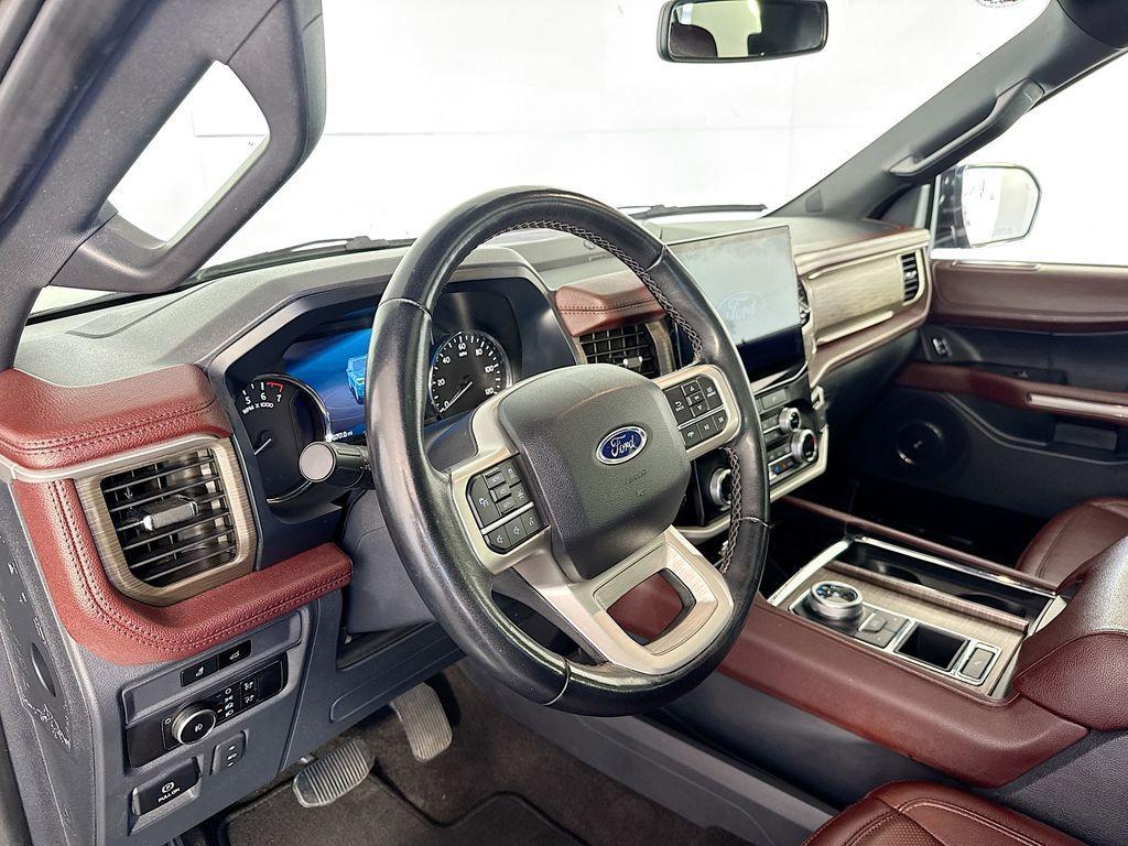 used 2023 Ford Expedition Max car