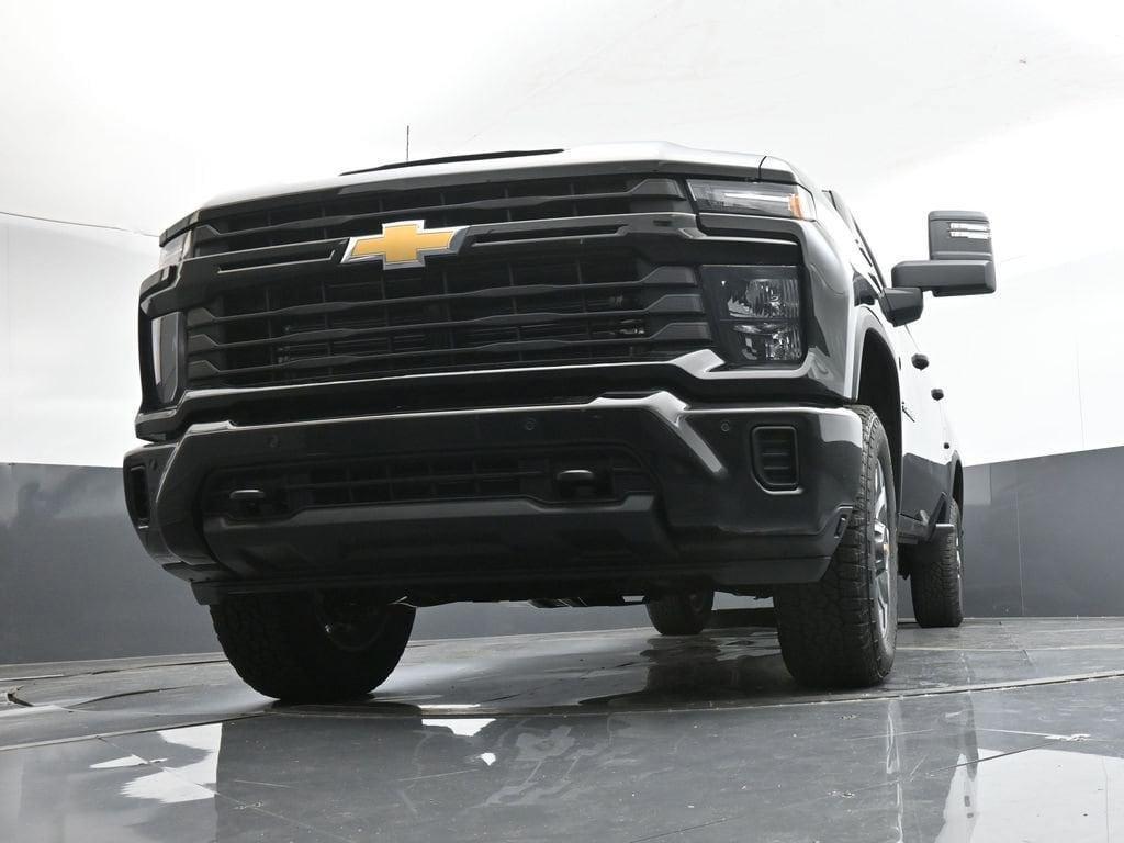 new 2025 Chevrolet Silverado 2500 car, priced at $66,470