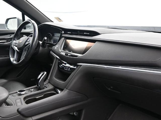 used 2020 Cadillac XT5 car, priced at $26,691