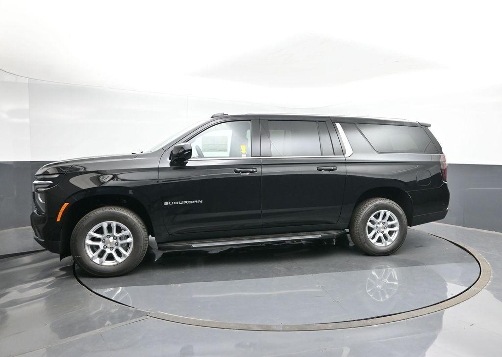 new 2025 Chevrolet Suburban car, priced at $64,670