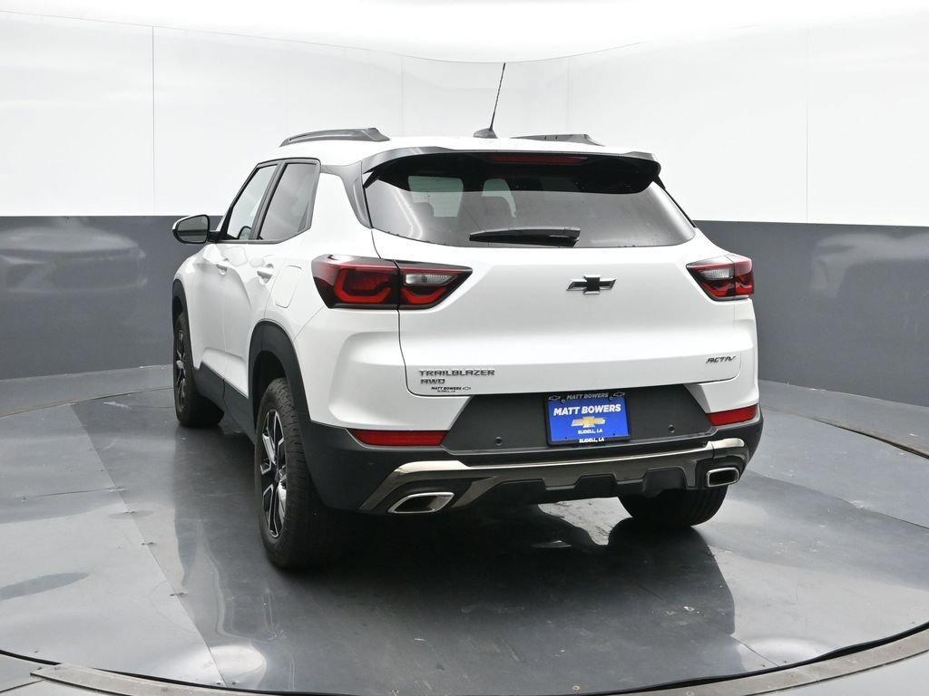 new 2025 Chevrolet TrailBlazer car, priced at $29,255