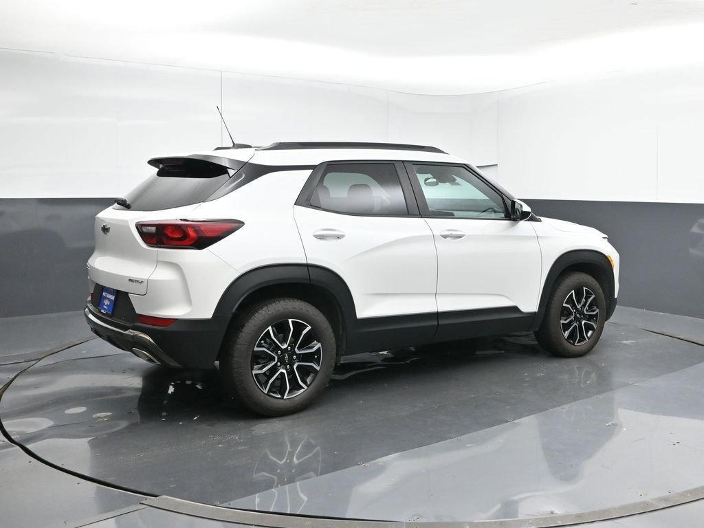 new 2025 Chevrolet TrailBlazer car, priced at $29,255