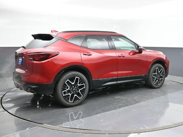 new 2025 Chevrolet Blazer car