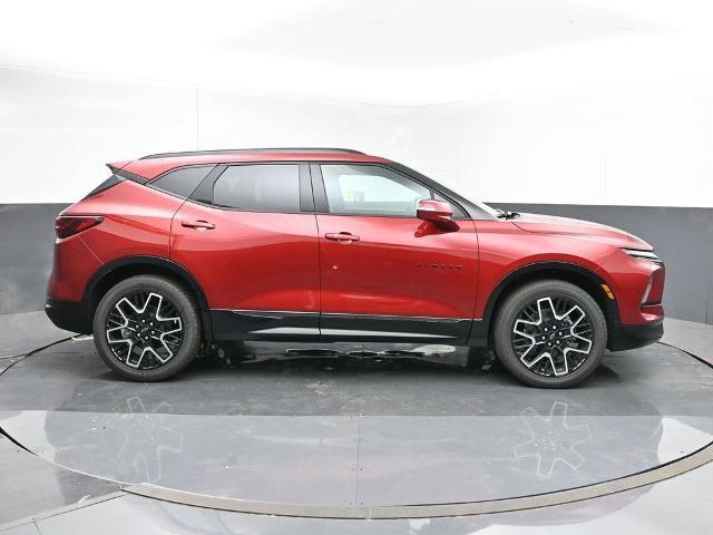 new 2025 Chevrolet Blazer car