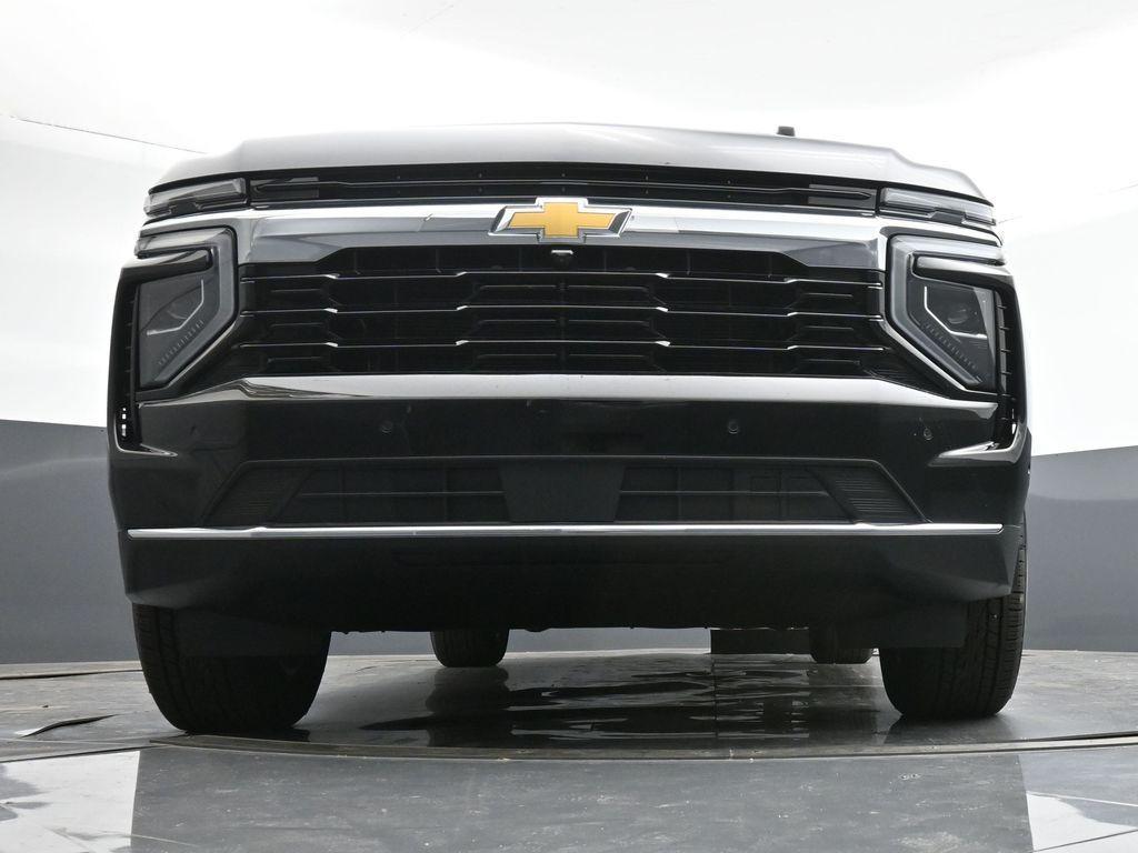 new 2025 Chevrolet Suburban car, priced at $65,660