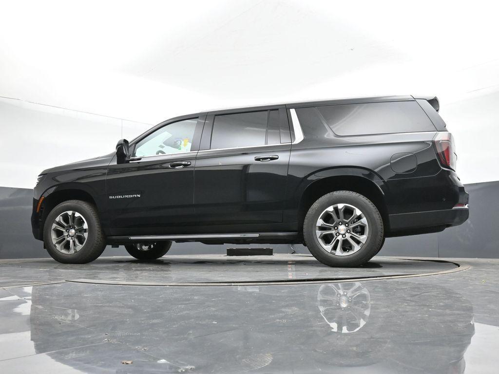 new 2025 Chevrolet Suburban car, priced at $65,660
