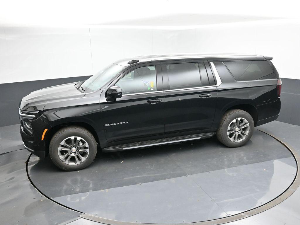 new 2025 Chevrolet Suburban car, priced at $65,660