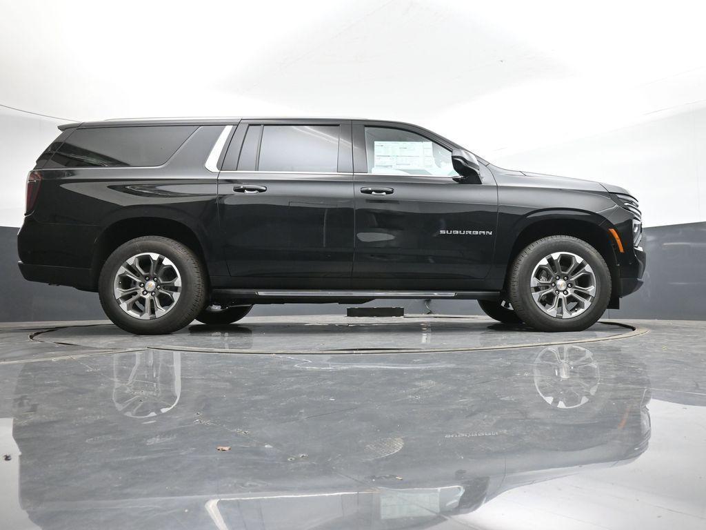 new 2025 Chevrolet Suburban car, priced at $65,660