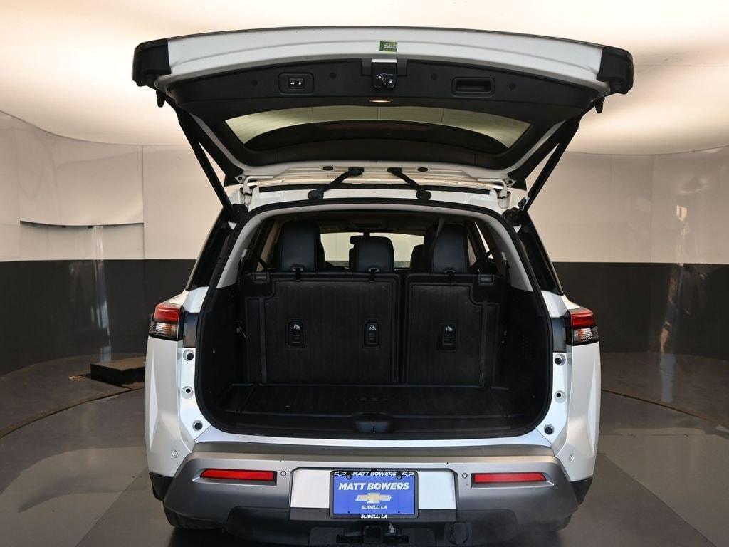 used 2022 Nissan Pathfinder car, priced at $32,177