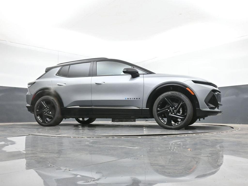 new 2026 Chevrolet Equinox EV car