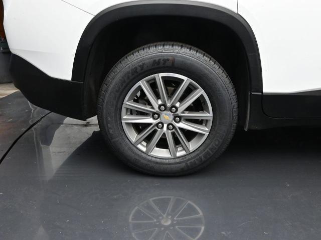 used 2022 Chevrolet Traverse car, priced at $28,836