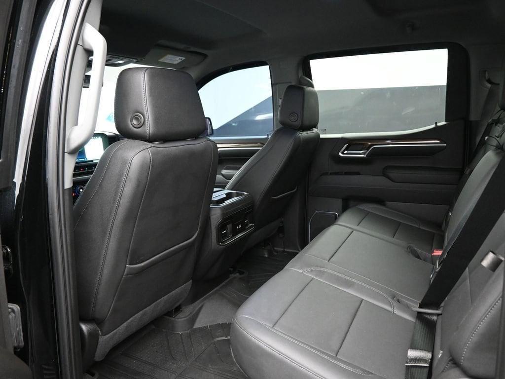 used 2022 Chevrolet Silverado 1500 car, priced at $35,991