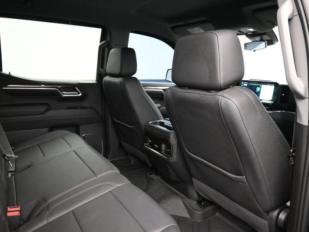 used 2022 Chevrolet Silverado 1500 car, priced at $35,991