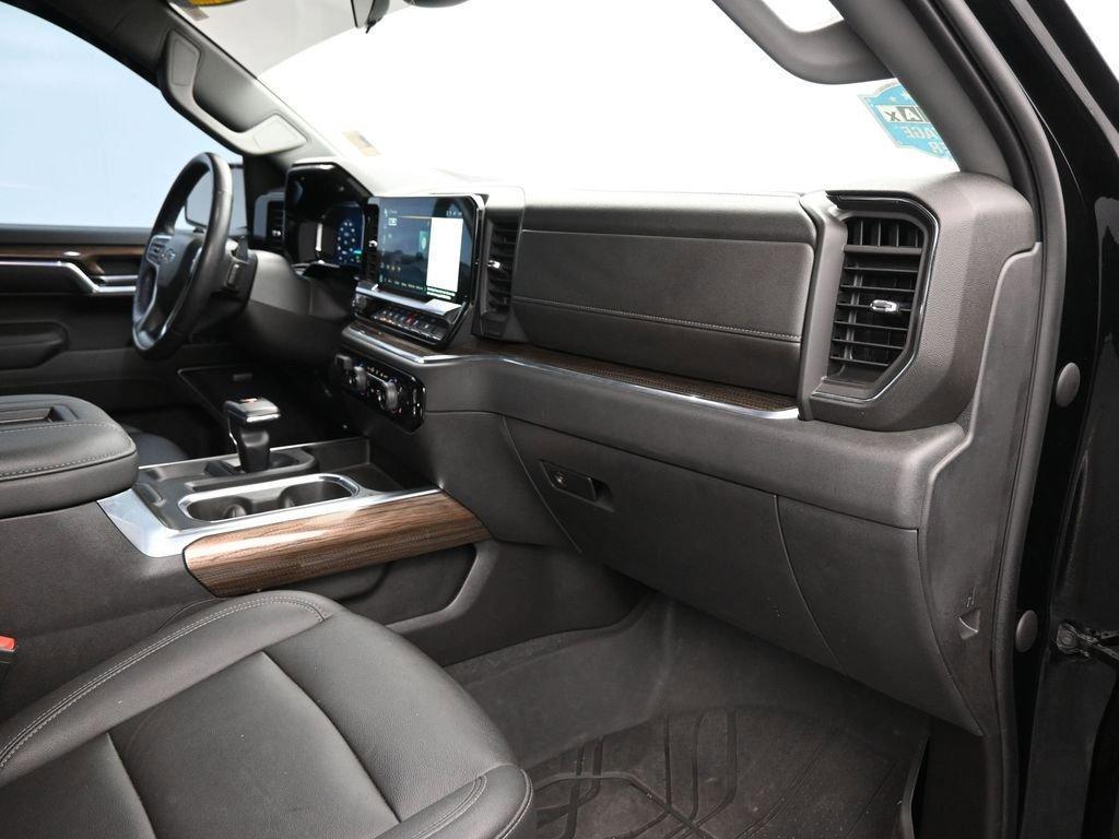 used 2022 Chevrolet Silverado 1500 car, priced at $35,991