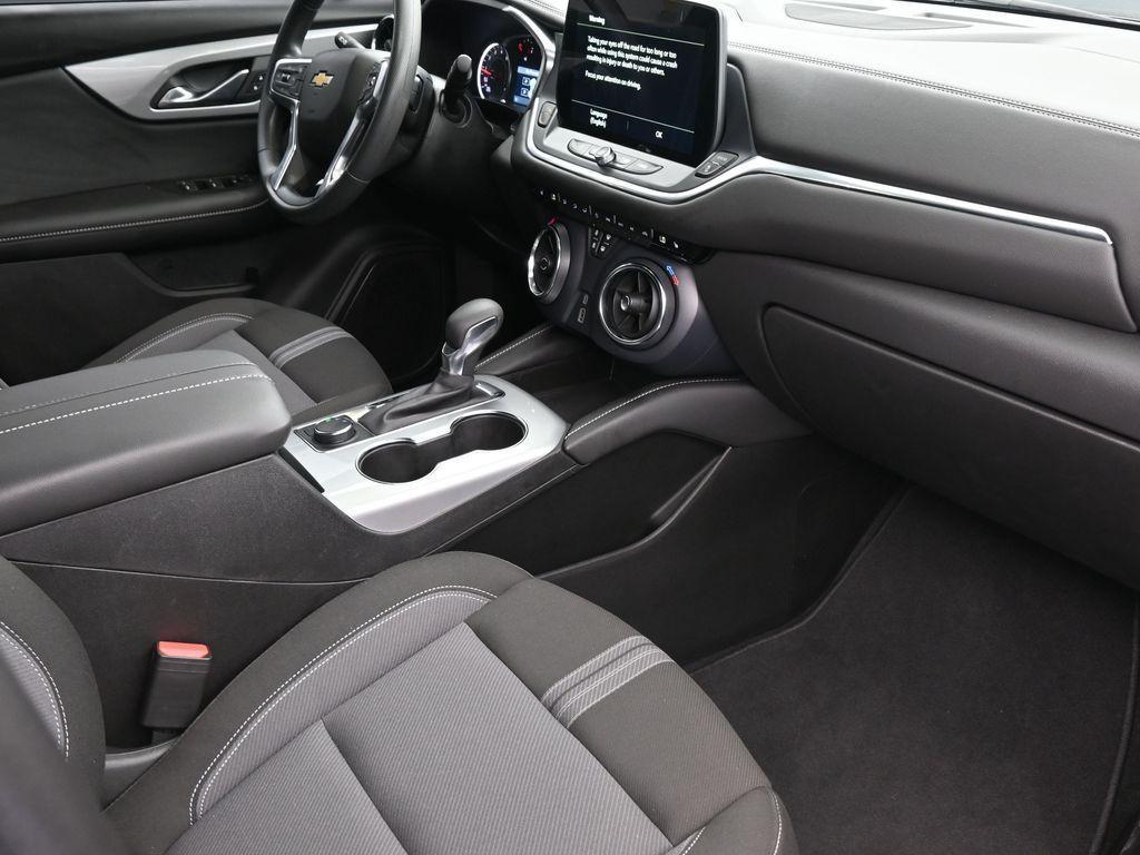used 2024 Chevrolet Blazer car, priced at $31,491